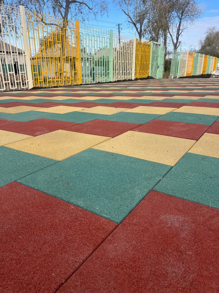 Покрытия из искусственной травы